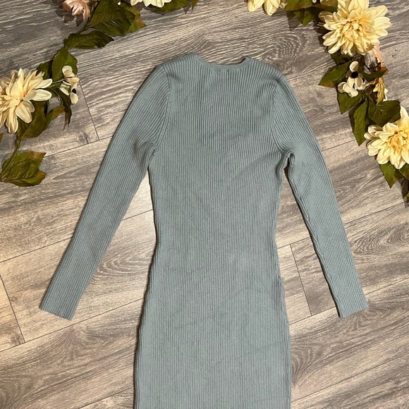 Abercrombie & Fitch Long Sleeve CutOut keyhole Knit Sweater Midi Dress L - Picture 8 of 10
